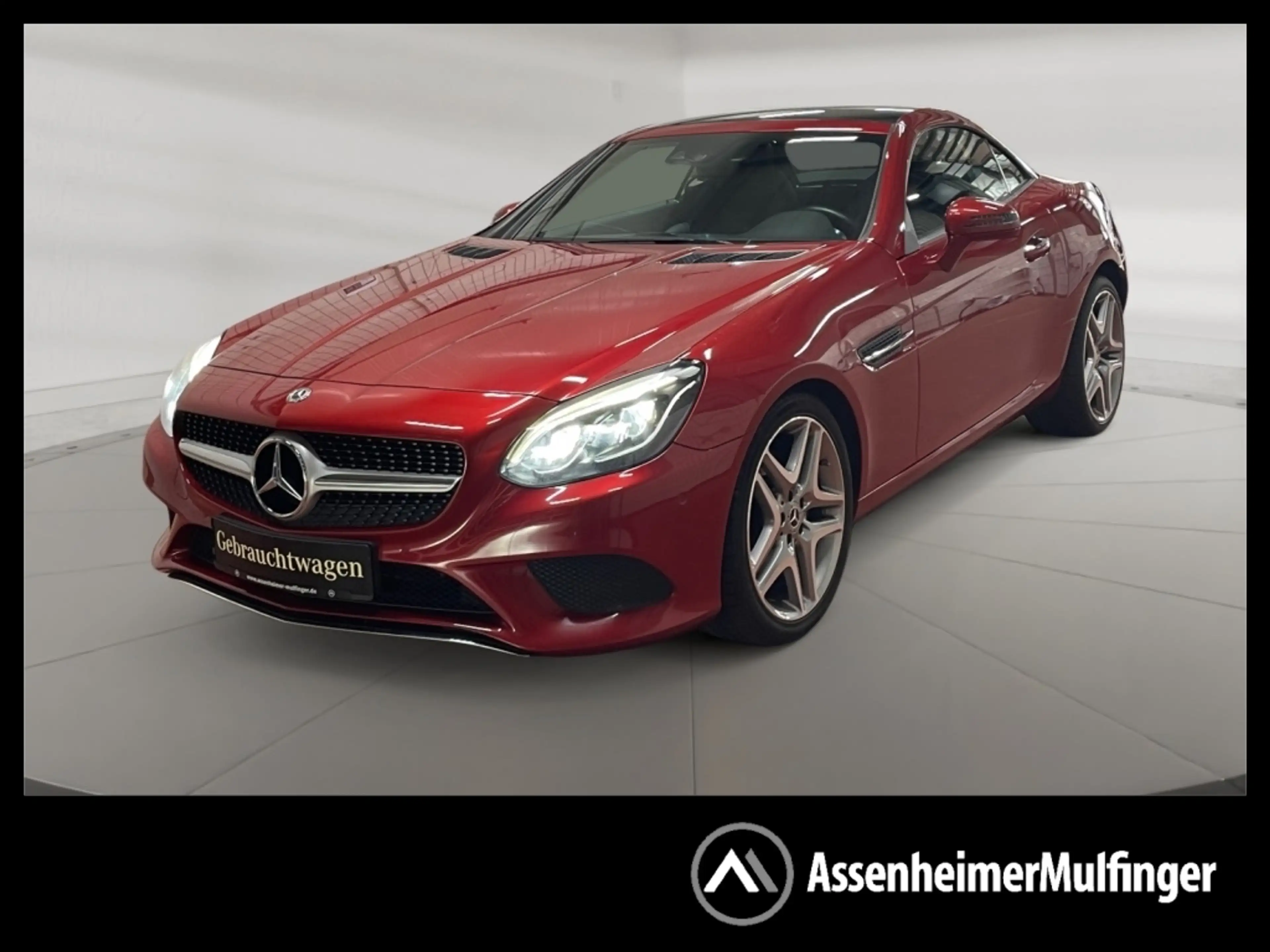 Mercedes-Benz SLC 300 Roadster AMG+Comand+Carbon+Pano+Cam+LED