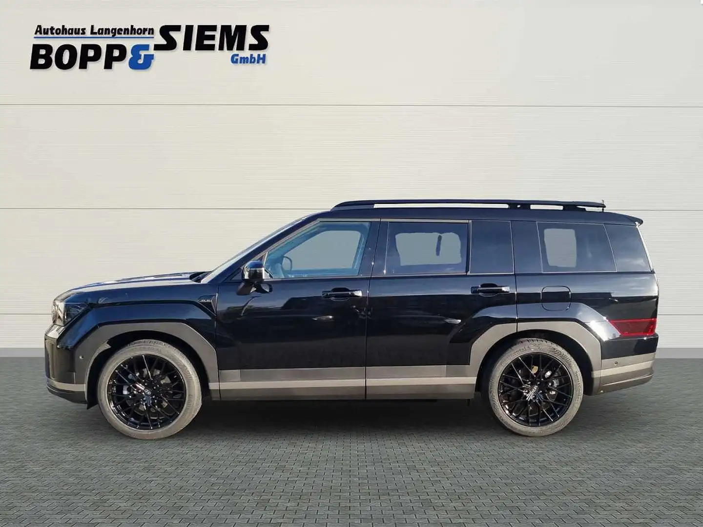Hyundai SANTA FE Hybrid 1.6 HEV 4WD INTRO Schwarz - 2