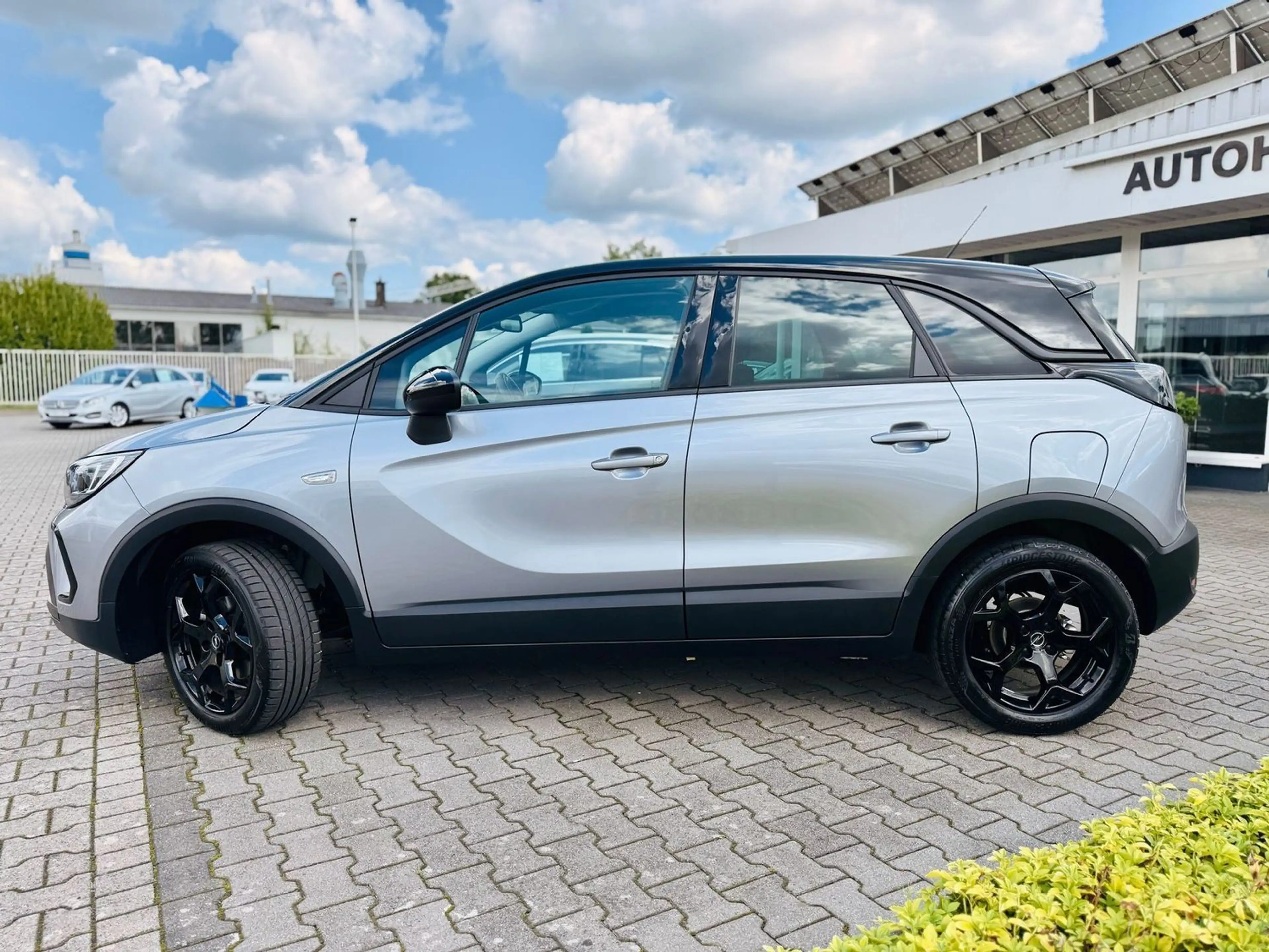 Opel Crossland X 1,2 T ENJOY, Navi, ECO-LED, RFK, PTS, SHZ, LKH, BF — photo 3