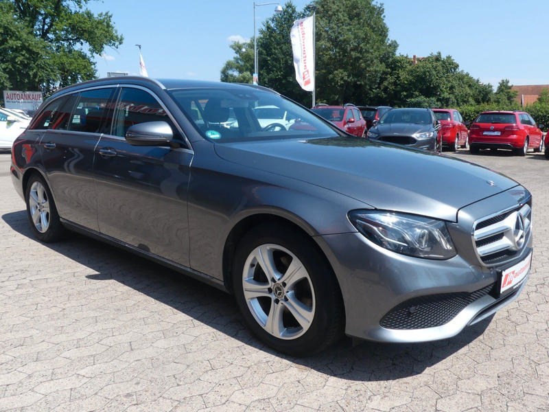 Mercedes-Benz E 220 Navi*LED*SHZ*AHK*Langstrecke*ab 199€ — photo 8