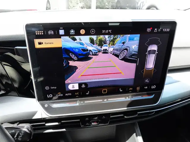 Volkswagen Golf view 12
