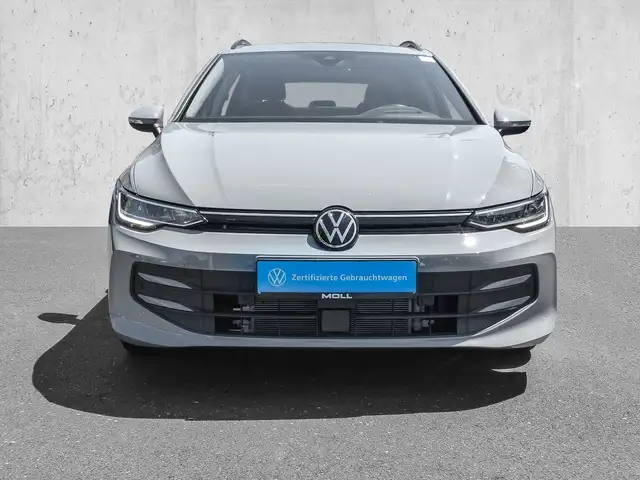 Volkswagen Golf view 5