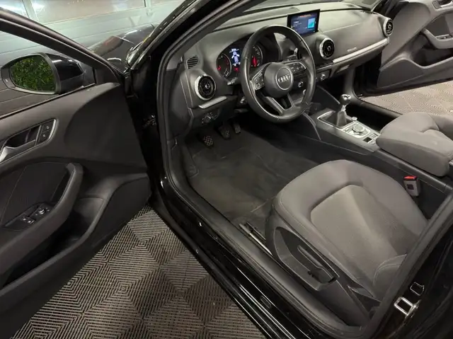 Audi A3 view 11