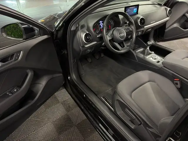 Audi A3 view 10