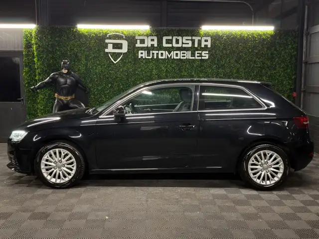 Audi A3 view 6
