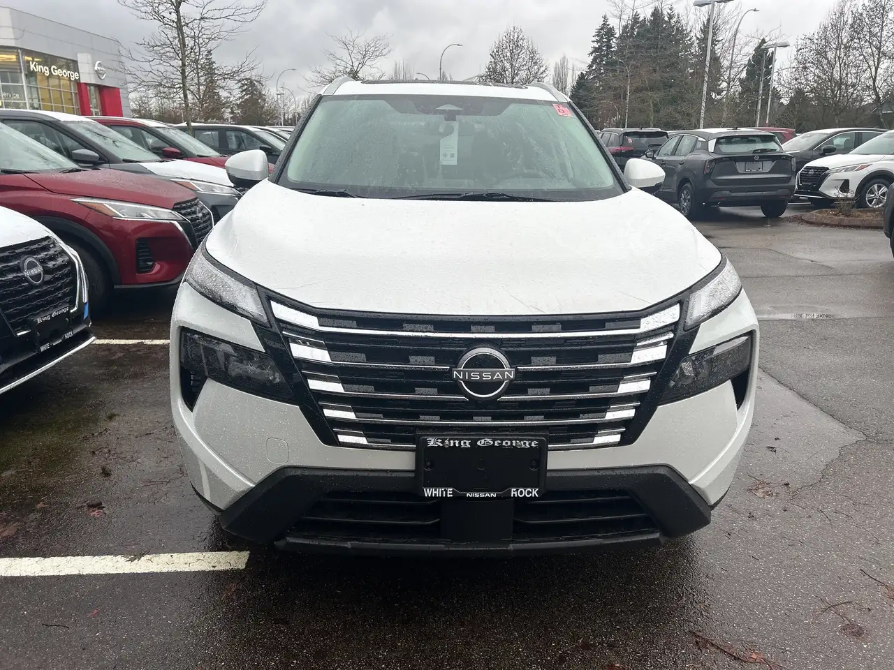 Nissan Rogue снимка Nissan Rogue