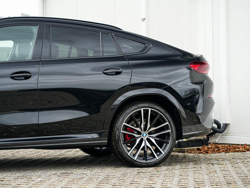 BMW X6 xDrive40d M-SportPRO 22 SKY Luft StHzg Massag — photo 6