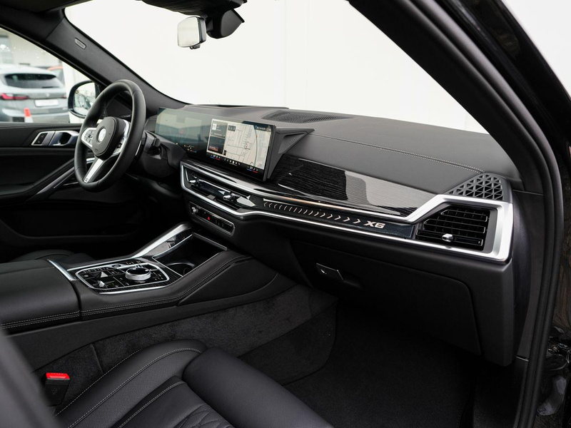 BMW X6 xDrive40d M-SportPRO 22 SKY Luft StHzg Massag — photo 14