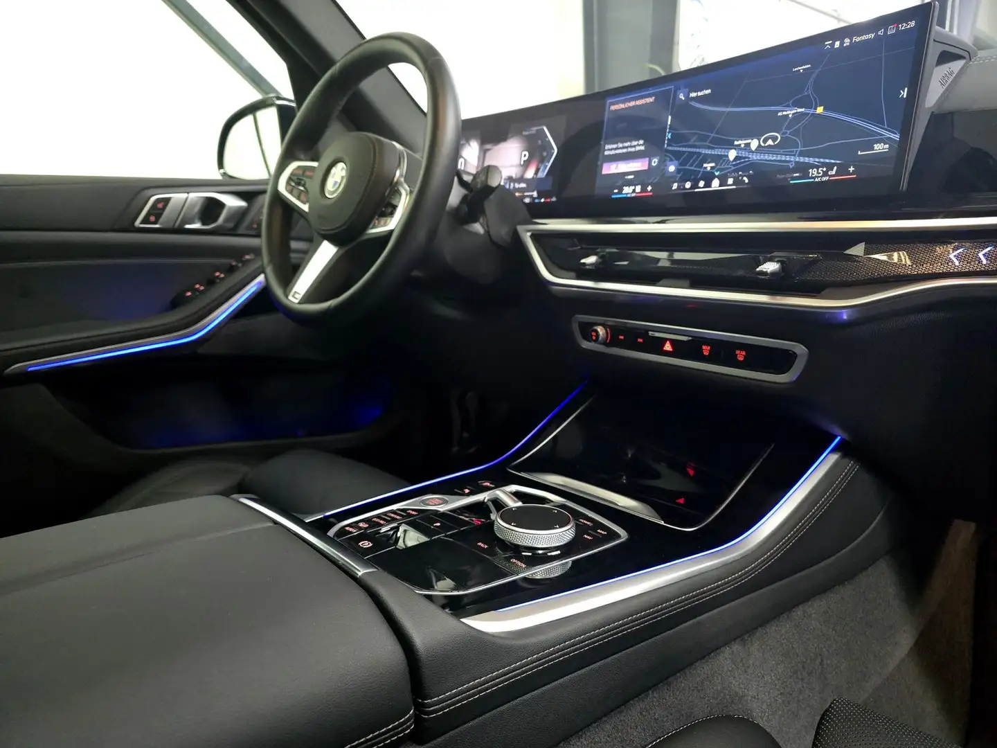 BMW X5 40i M Sport Pro *Pano*AHK*Iconic*SC* Zwart - 2