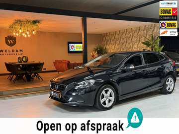 1.6 T2 Momentum|Keyless|Stoelverwarming|Xenon|Crui