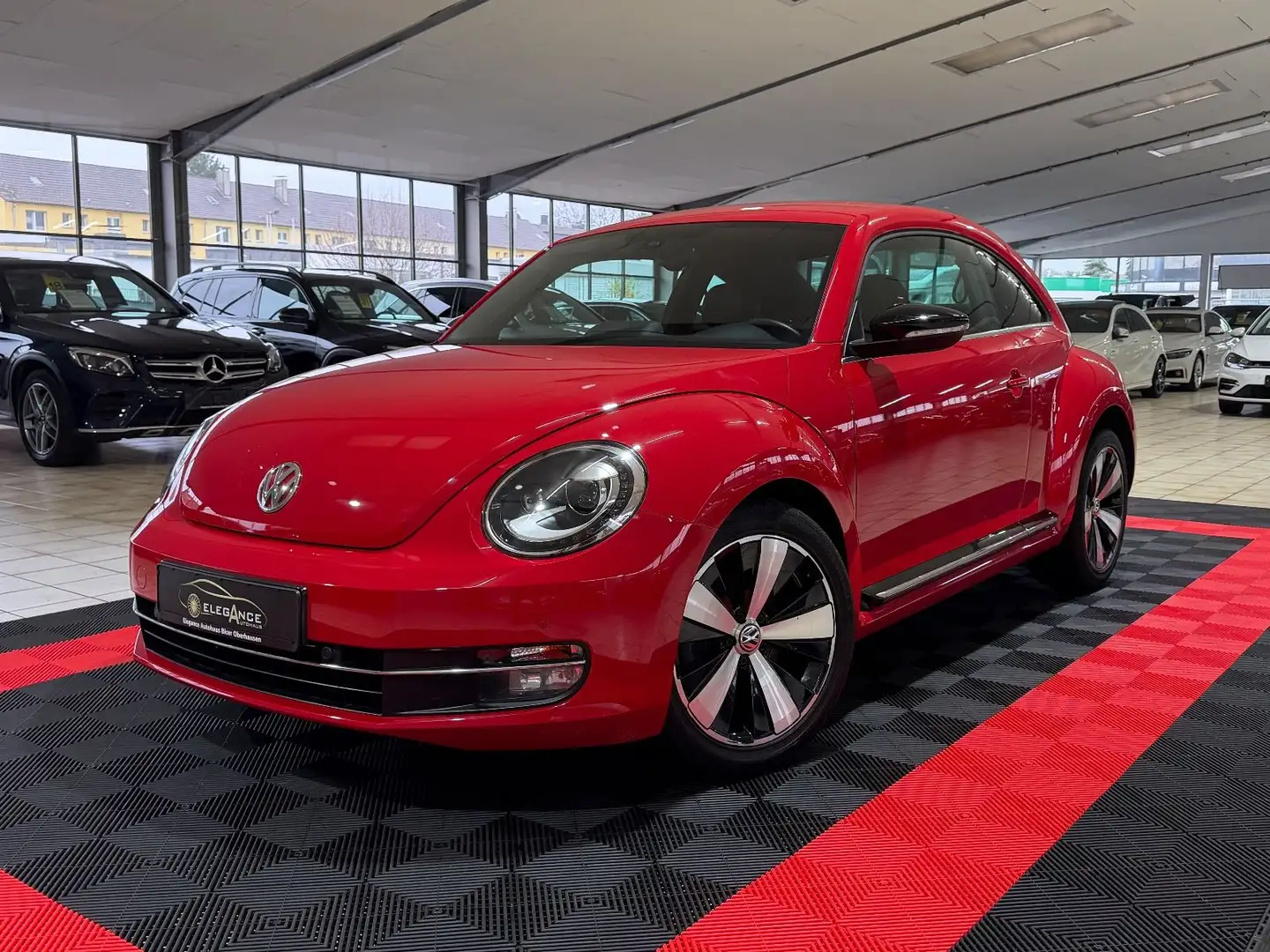Volkswagen Beetle Lim. Sport*LEDER*BI-XENON*MFL*18 ZOLL* Roşu - 1
