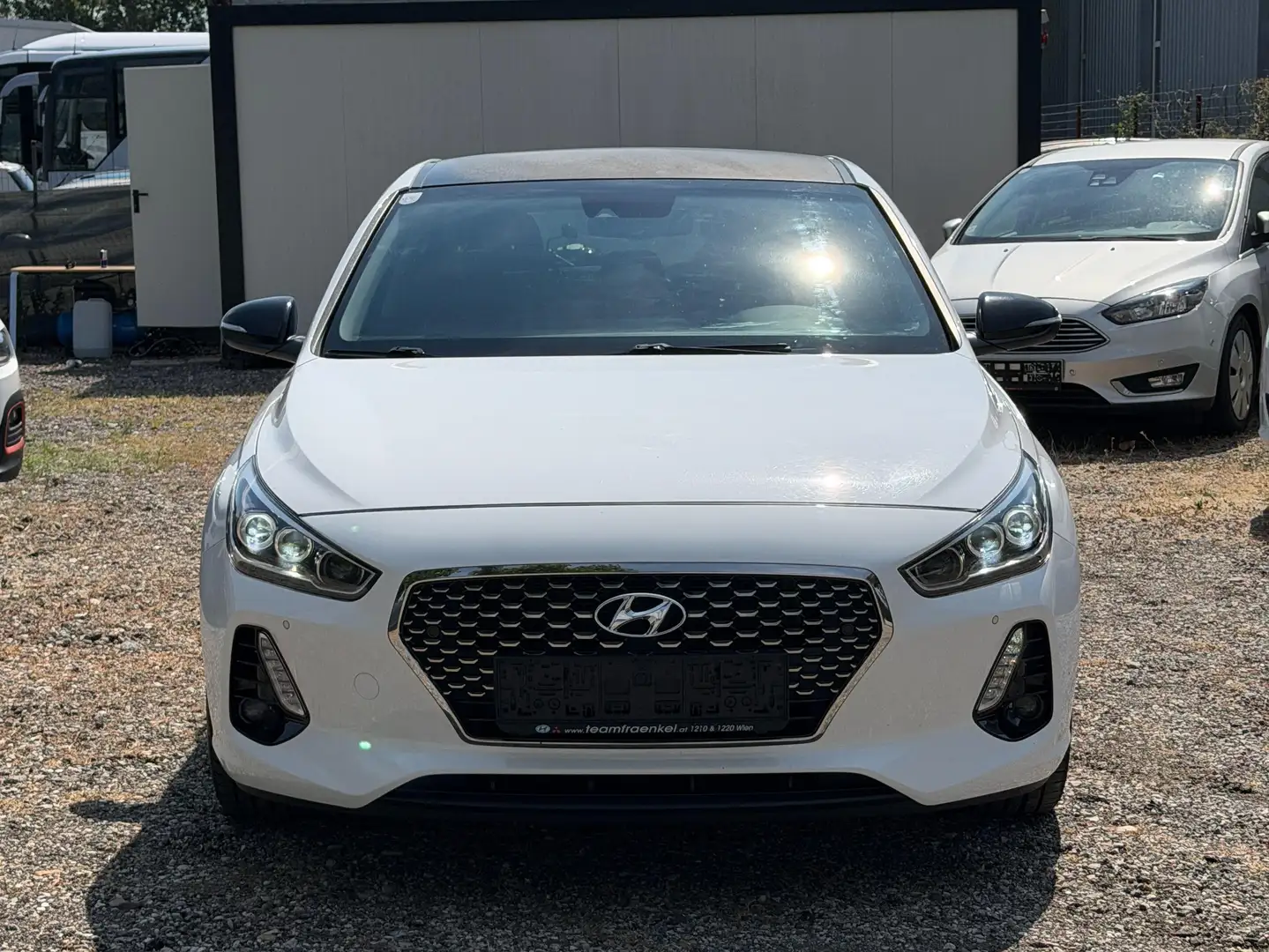 Hyundai i30 i30 1,4 T-GDi Premium Start/Stopp Premium Weiß - 1
