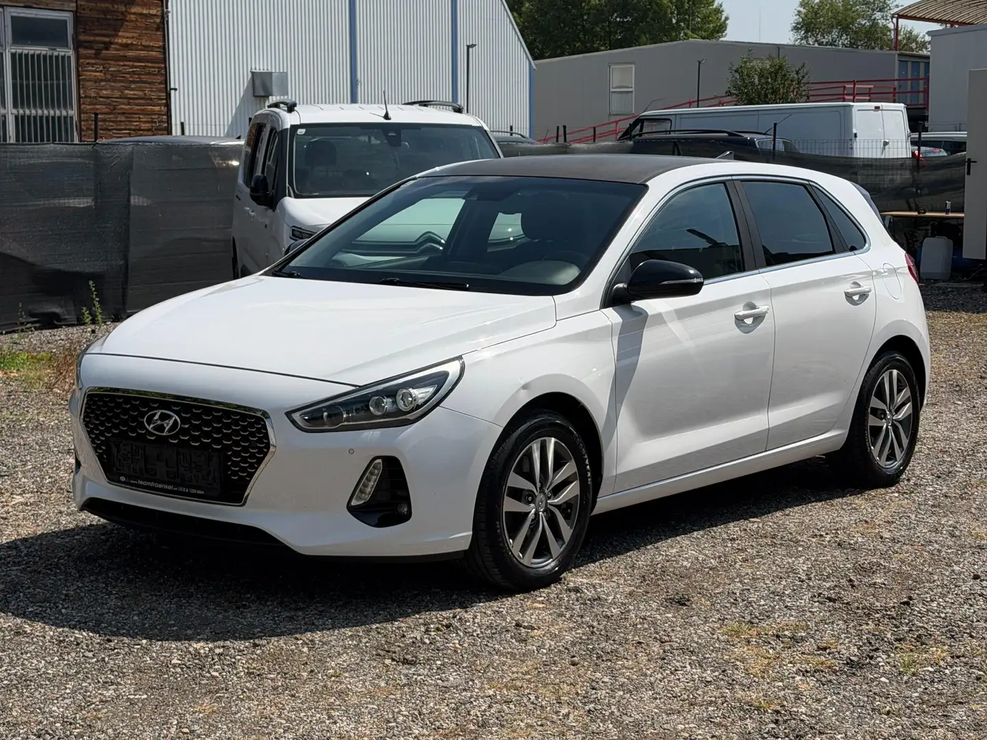 Hyundai i30 i30 1,4 T-GDi Premium Start/Stopp Premium Weiß - 2