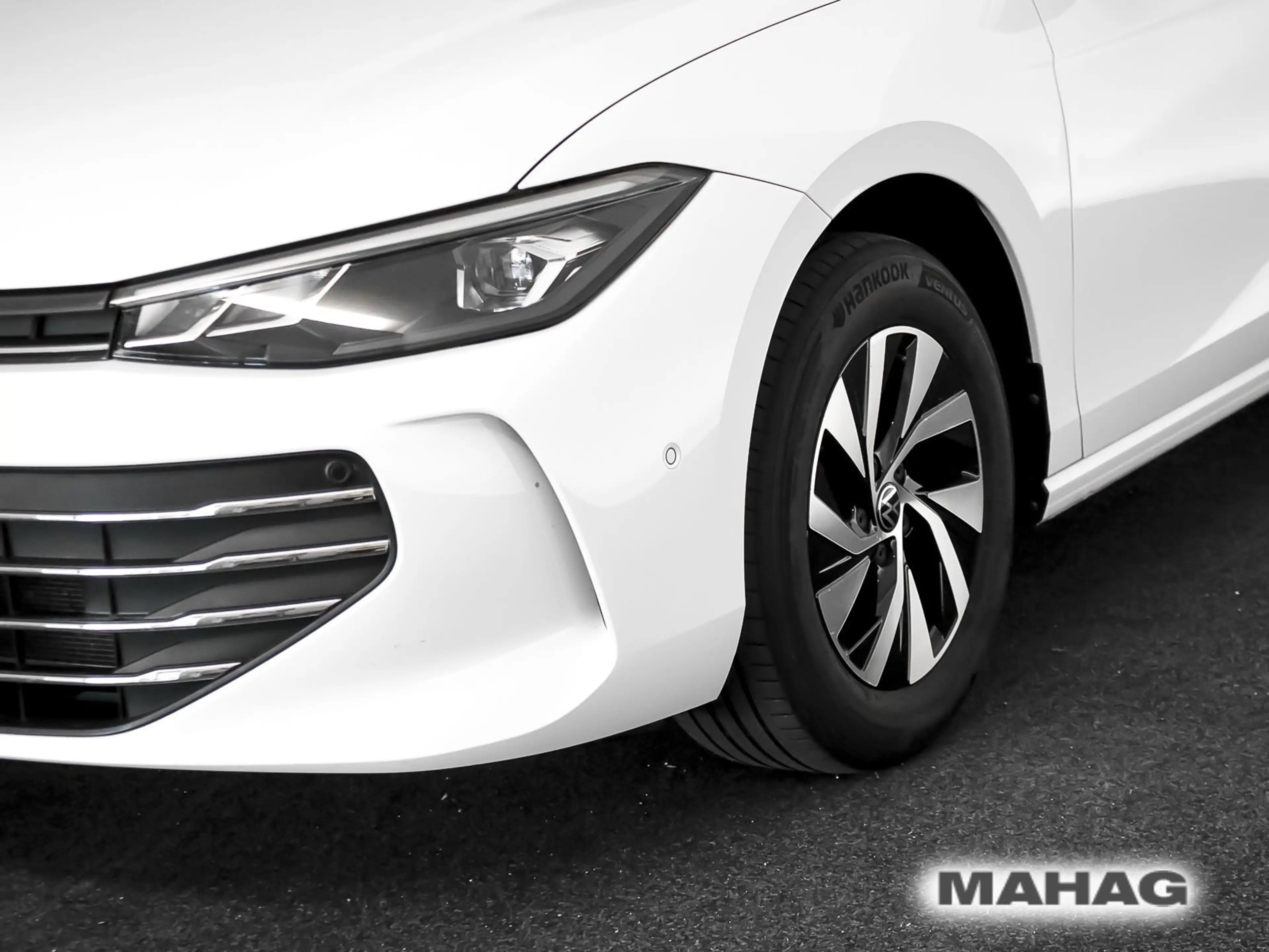 Volkswagen Passat Variant Business 1.5 eTSI LED Navi HuD Pa — photo 10