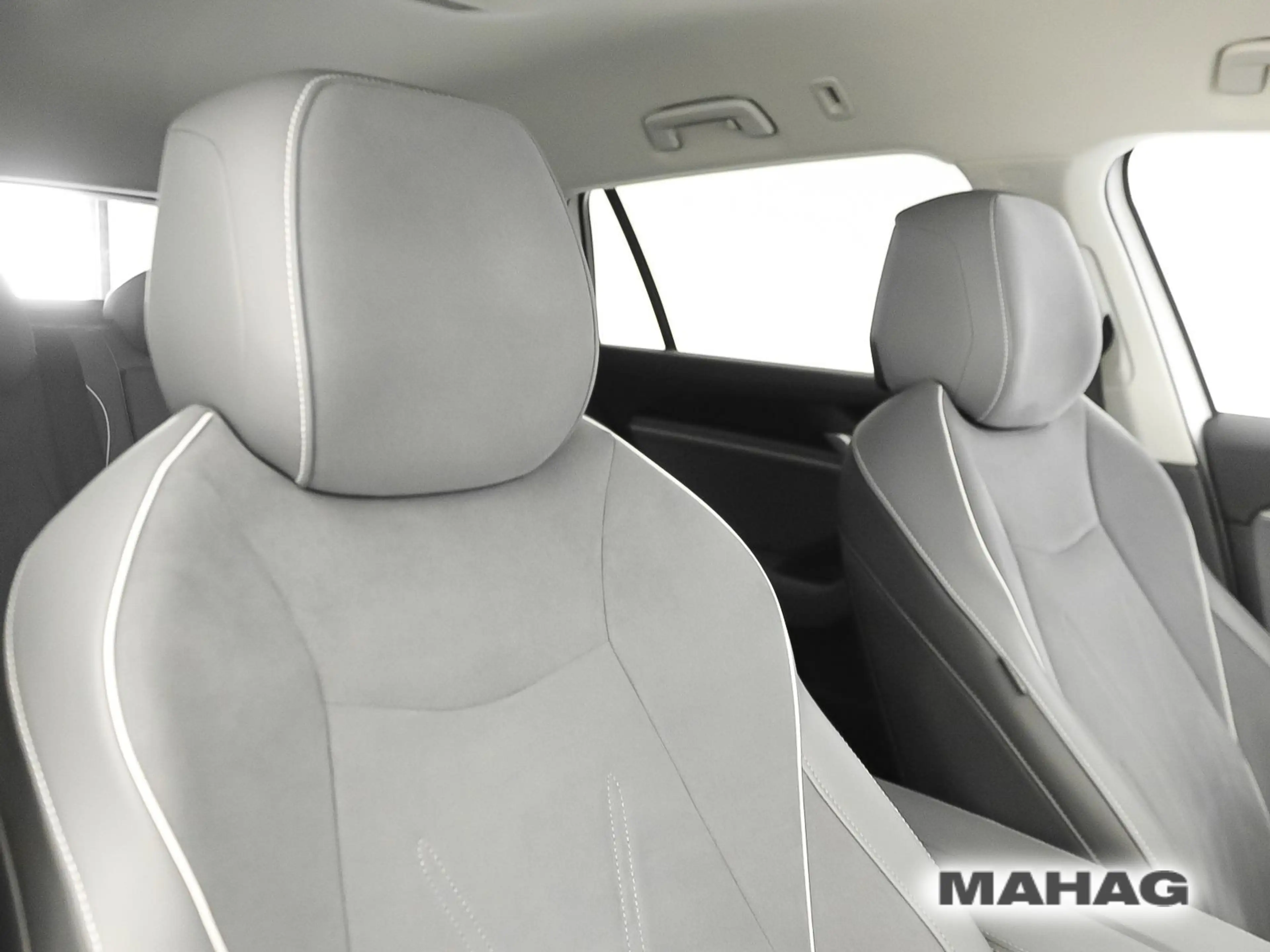Volkswagen Passat Variant Business 1.5 eTSI LED Navi HuD Pa — photo 15