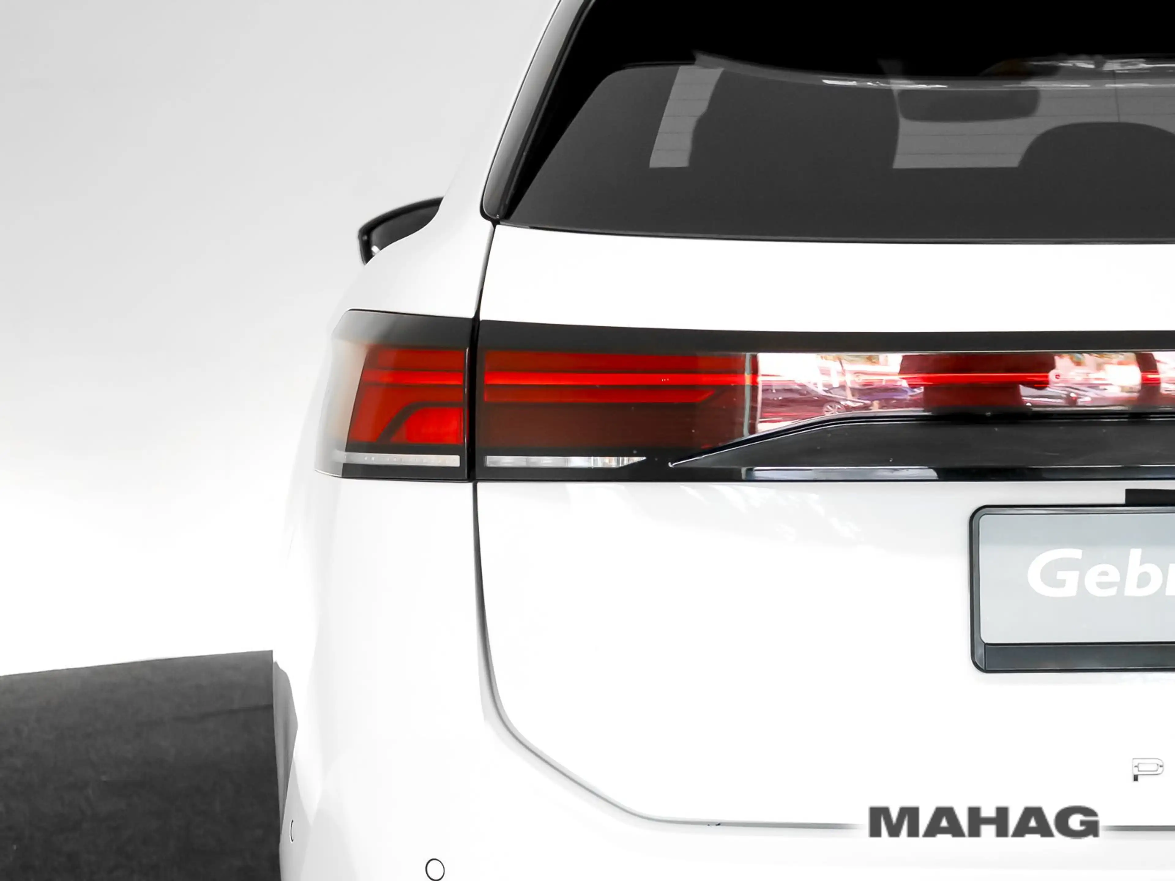 Volkswagen Passat Variant Business 1.5 eTSI LED Navi HuD Pa — photo 8