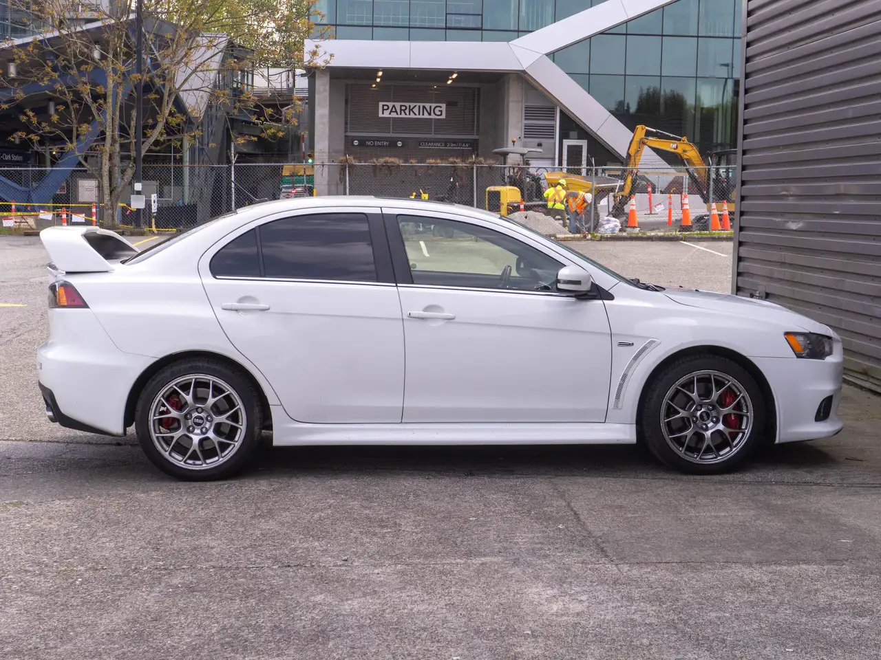 Mitsubishi Lancer снимка Mitsubishi Lancer