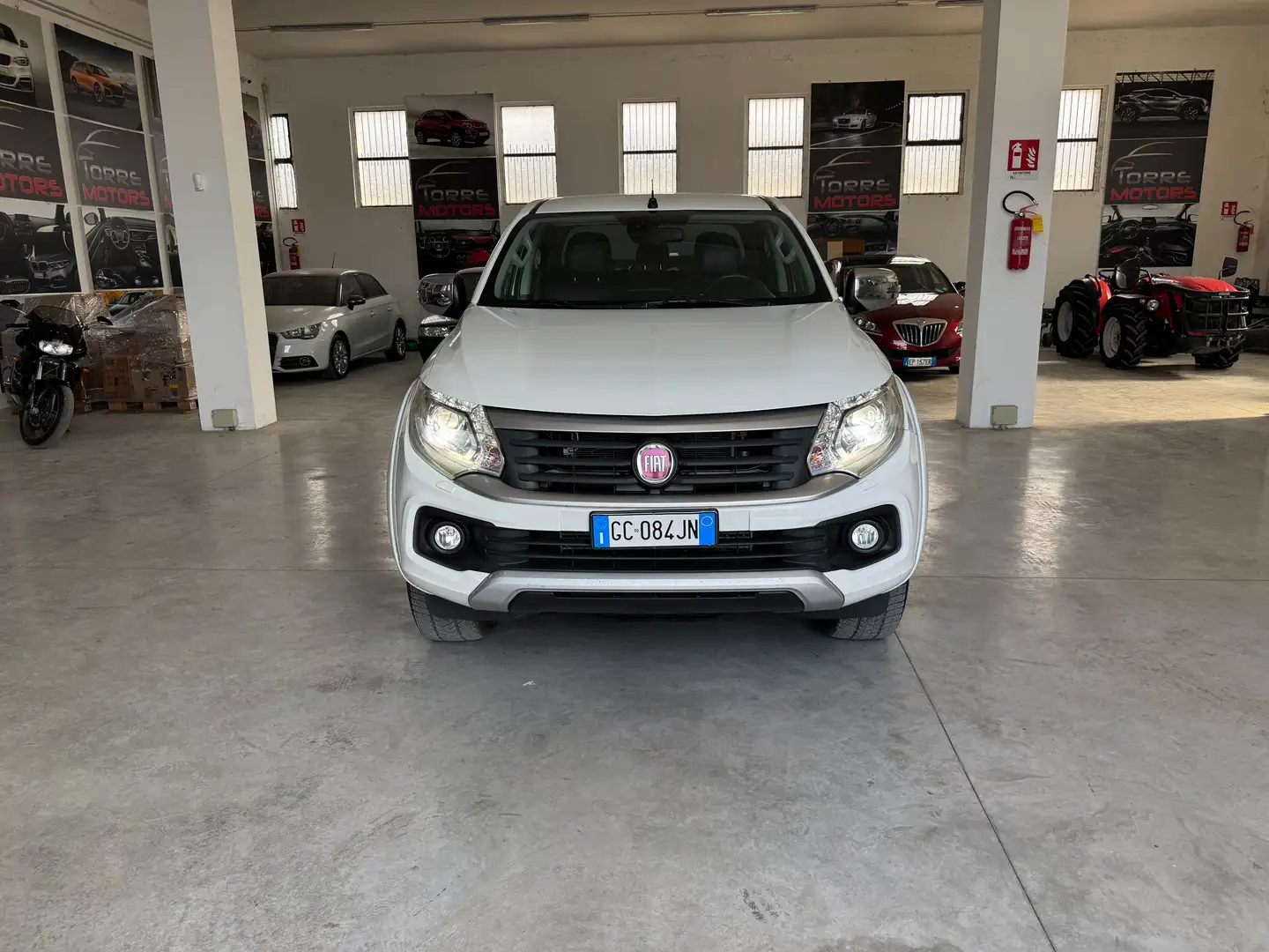 Fiat Fullback Fullback 2.4 cabina estesa LX 4wd 180cv E6 Bianco - 2