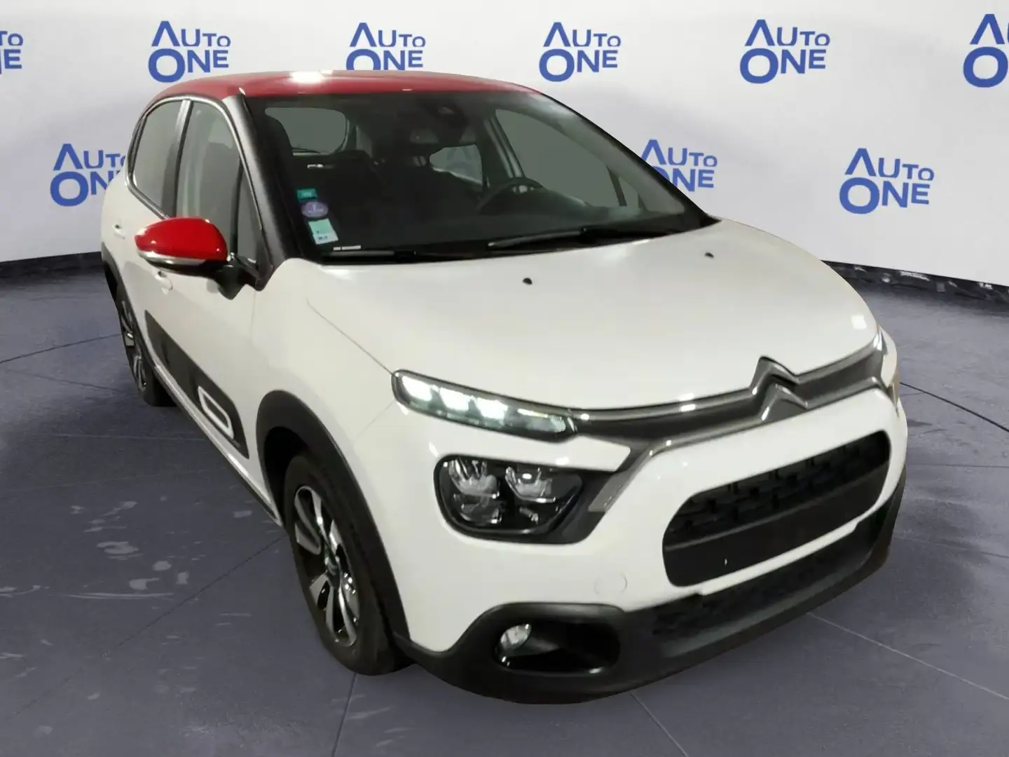 Citroen C3 PureTech 110Cv Shine - autoone.it - 2k* Bianco - 1
