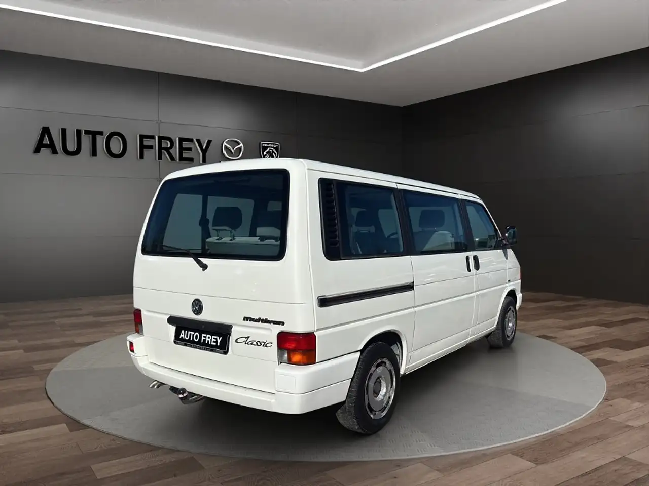 Volkswagen Multivan T4 Diesel AHK, foto 3