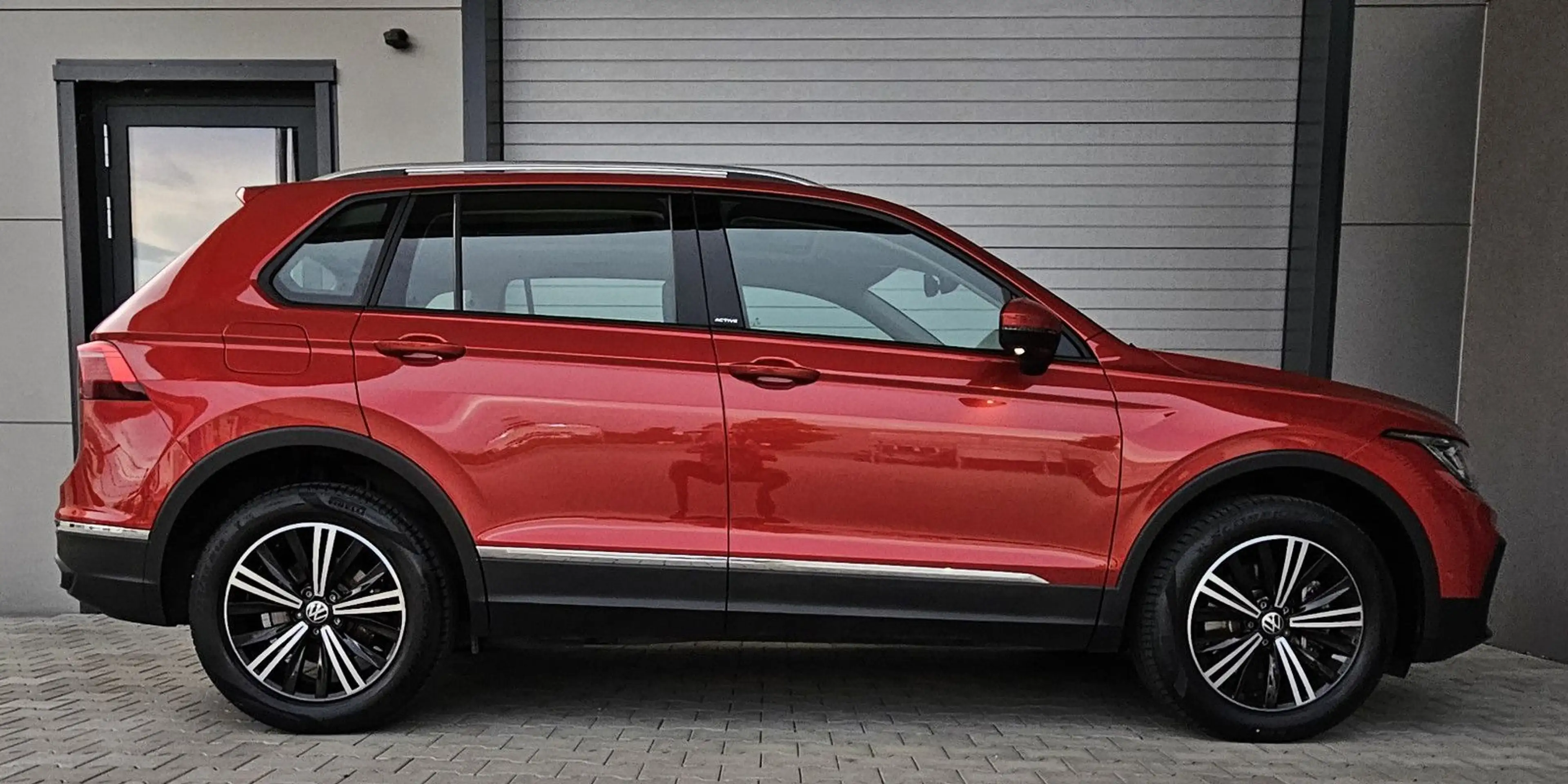 Volkswagen Tiguan 1.4 eHybrid  ACTIVE Top Zustand — photo 6