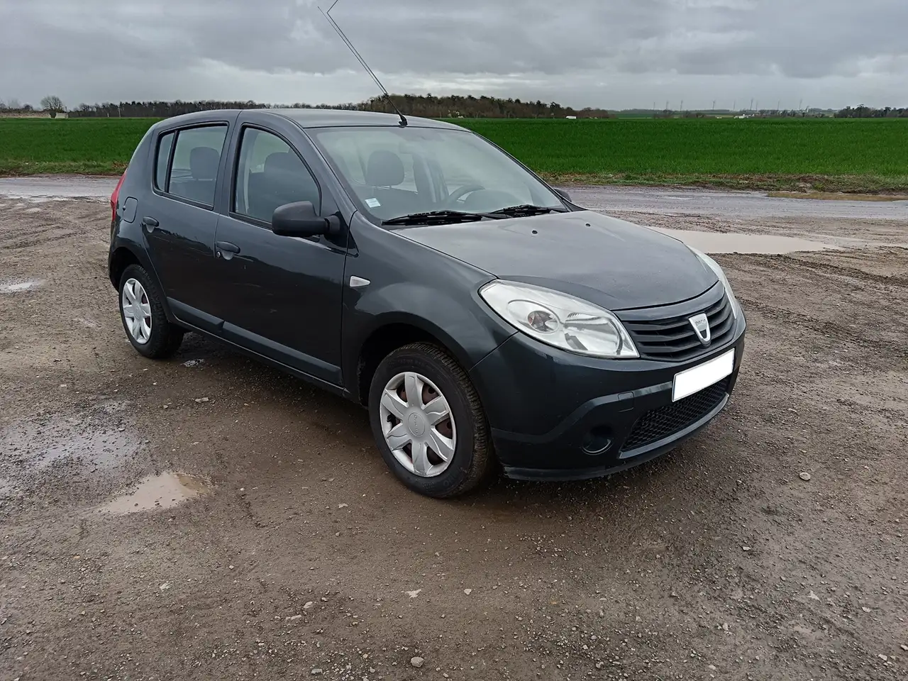Dacia Sandero 1.5 DCI 70 LAUREATE