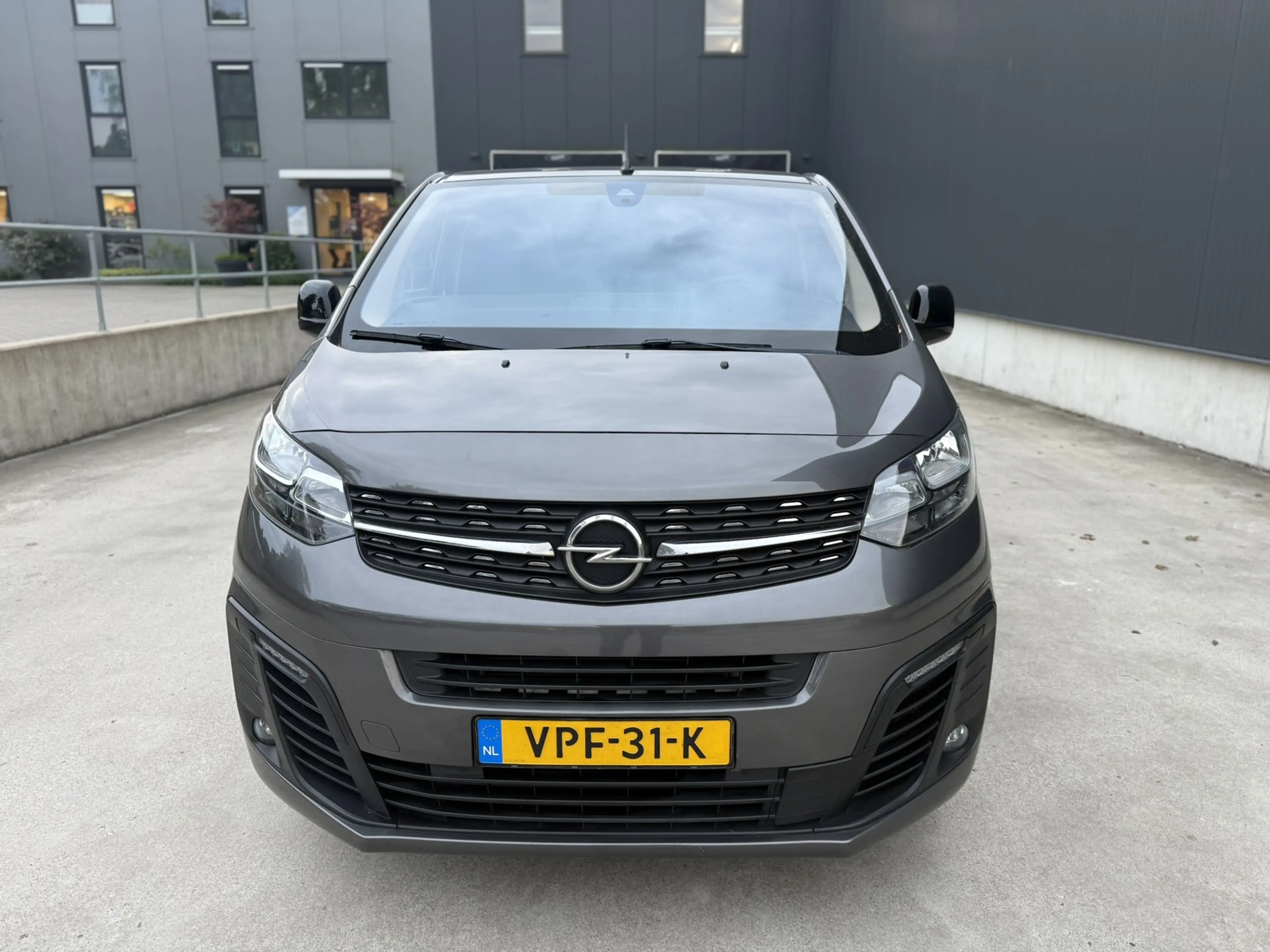 Opel Vivaro 2.0 CDTI L3H1 Innovation — photo 2