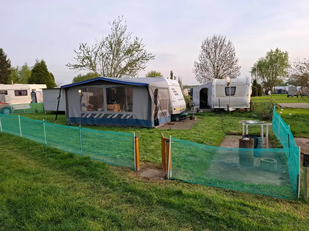 Trailer-Anhänger Hymer-Eriba Swing 450, foto 12