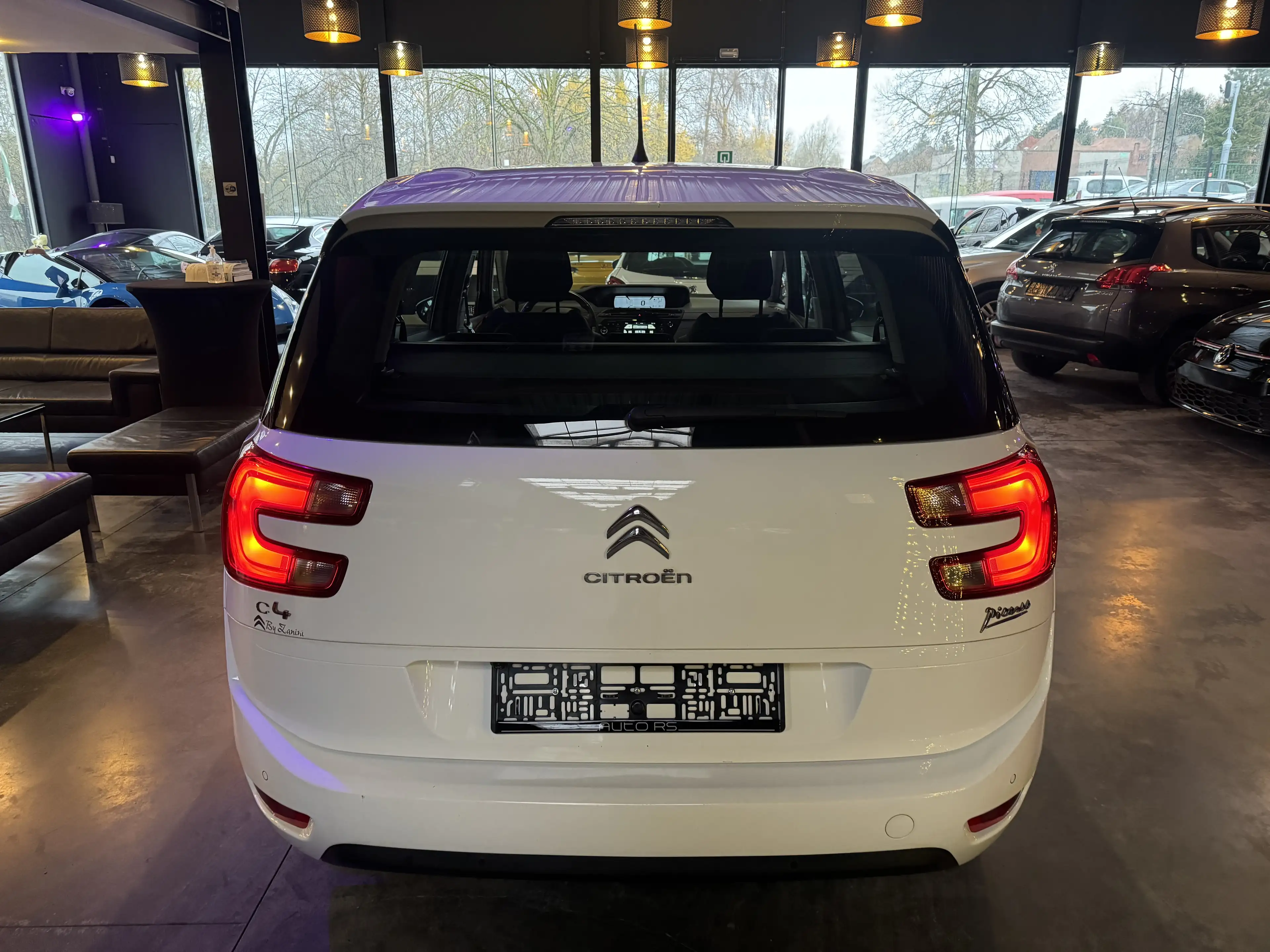 Citroen C4 Picasso 1.2 - A/C - MEDIA/TEL - NAVI - LIM/REG VITESSE — photo 7