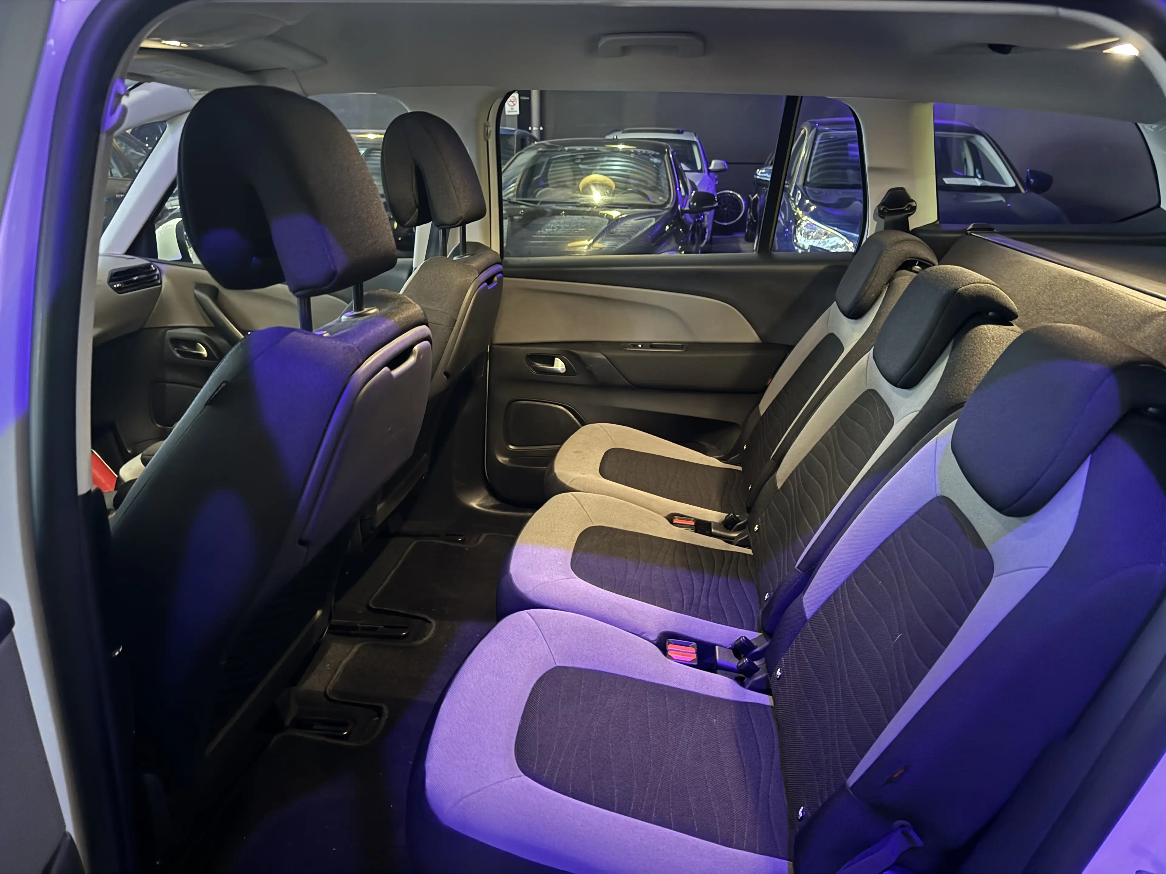 Citroen C4 Picasso 1.2 - A/C - MEDIA/TEL - NAVI - LIM/REG VITESSE — photo 12