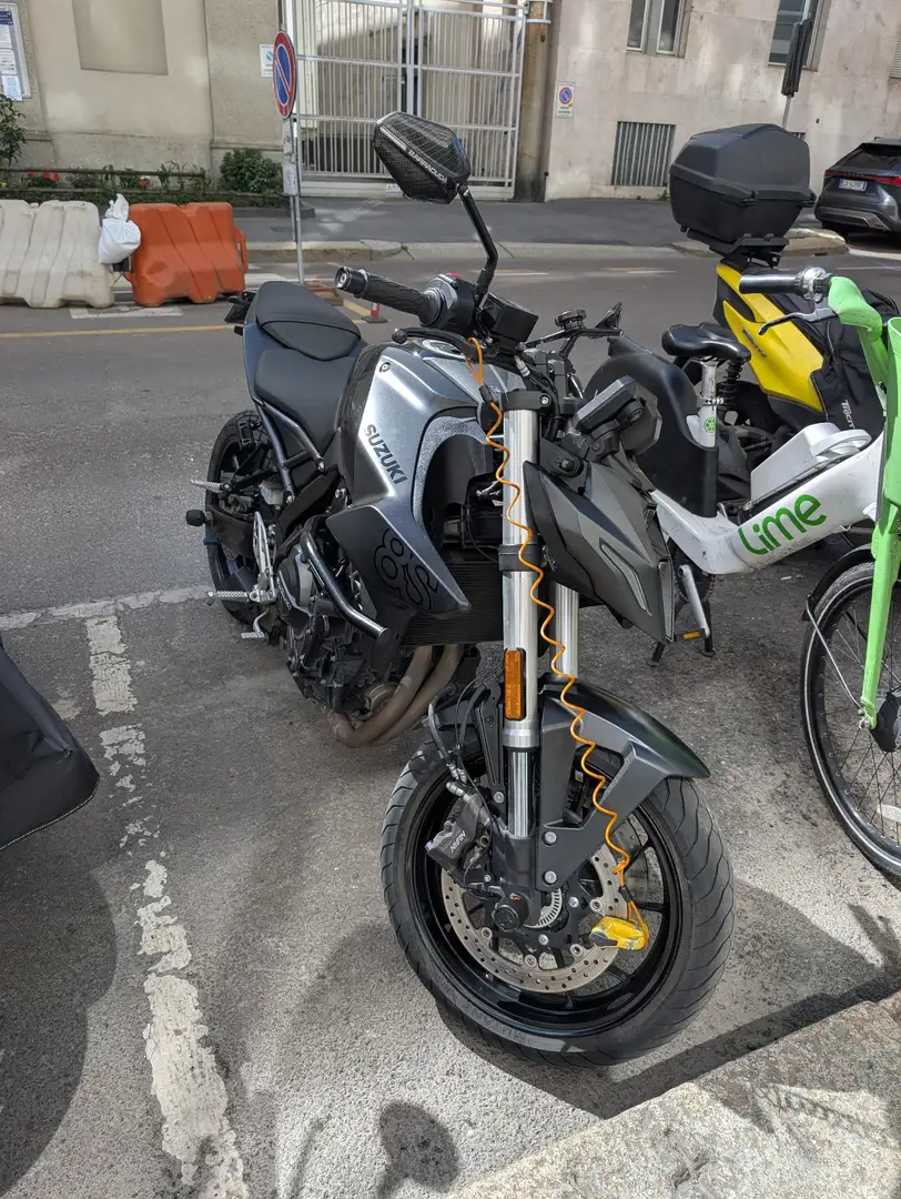 Suzuki GSX 8S Nero - 2
