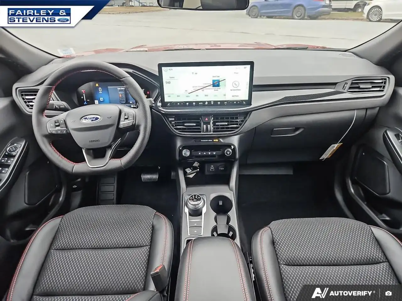 Ford Escape снимка Ford Escape