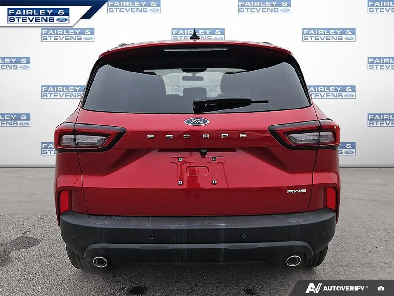 Ford Escape снимка Ford Escape