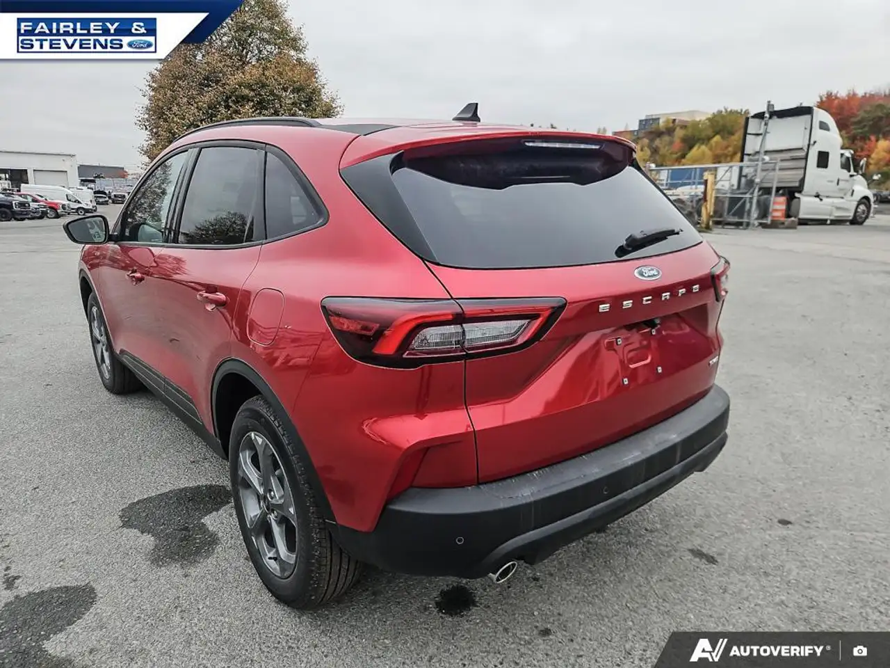 Ford Escape снимка Ford Escape