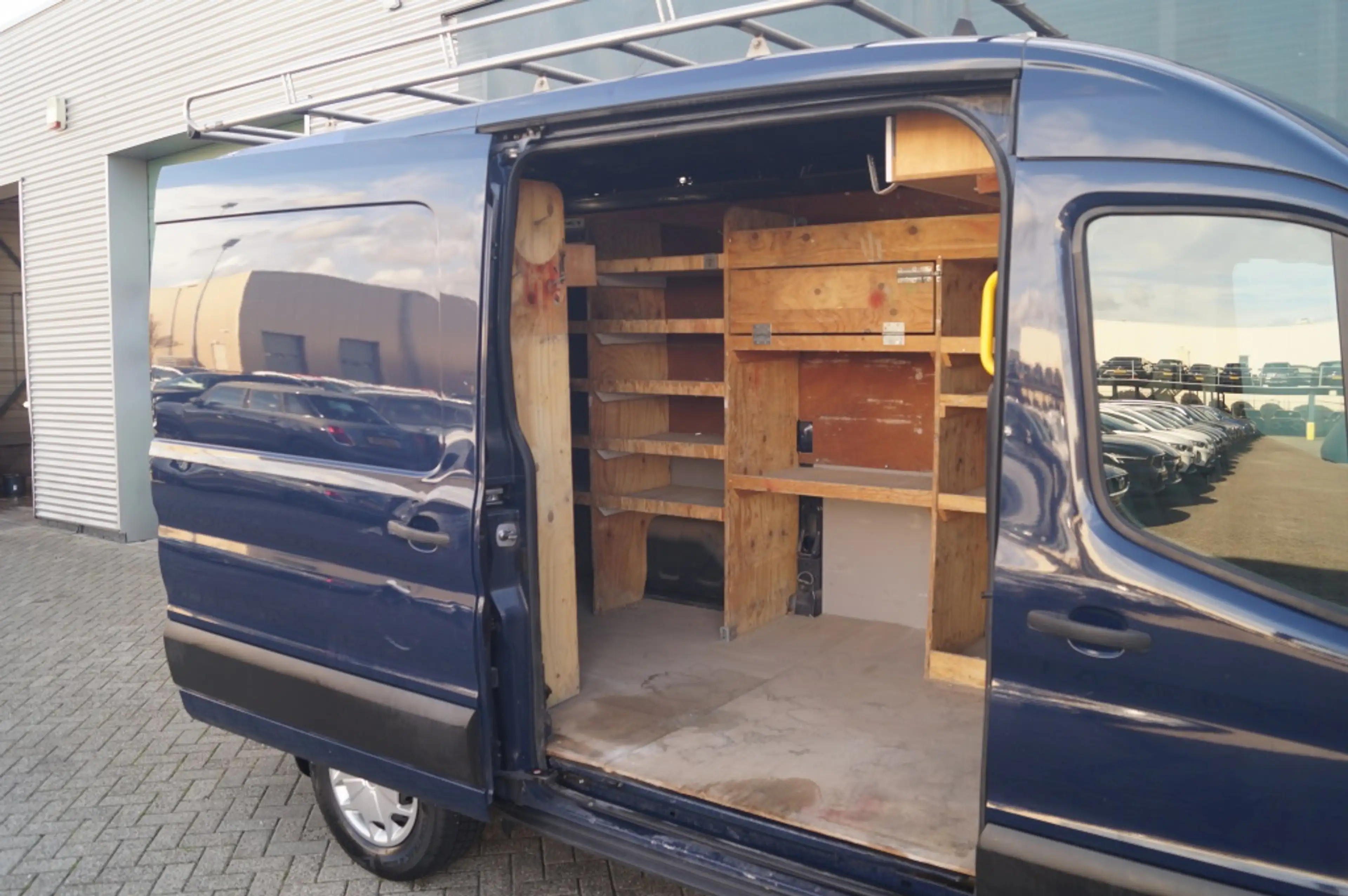 Ford Transit 330 2.0 TDCI 130pk L2-H2 Trend -AIRCO-PDC-NAVI- — photo 17