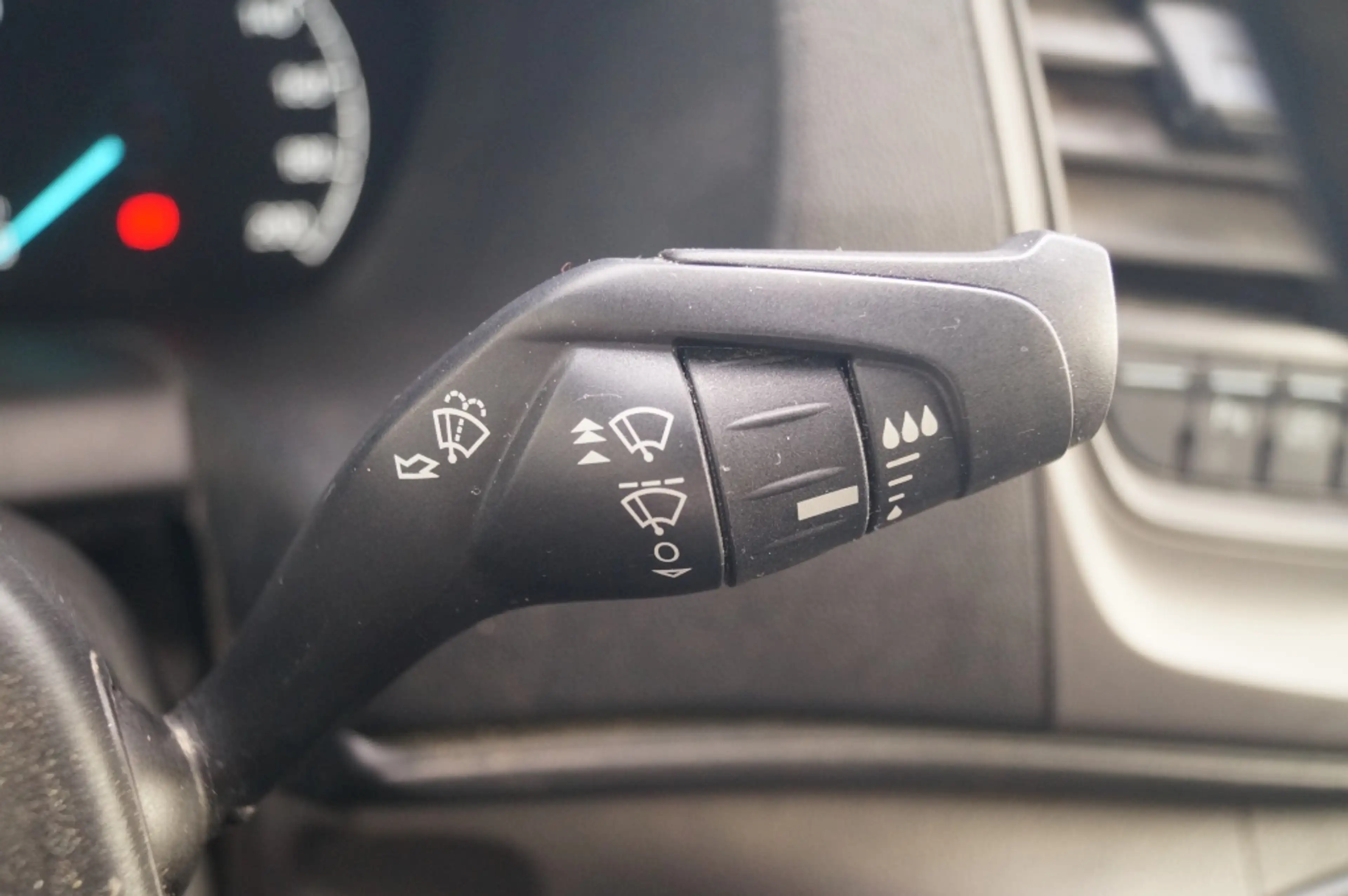 Ford Transit 330 2.0 TDCI 130pk L2-H2 Trend -AIRCO-PDC-NAVI- — photo 12