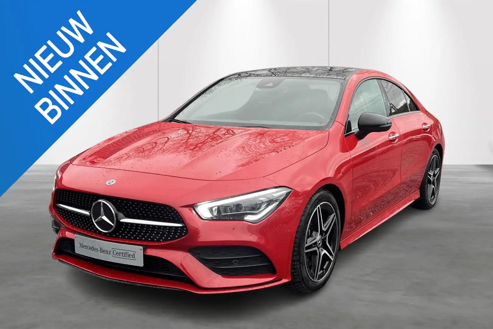 Mercedes-Benz CLA 200 CLA Rood - 1