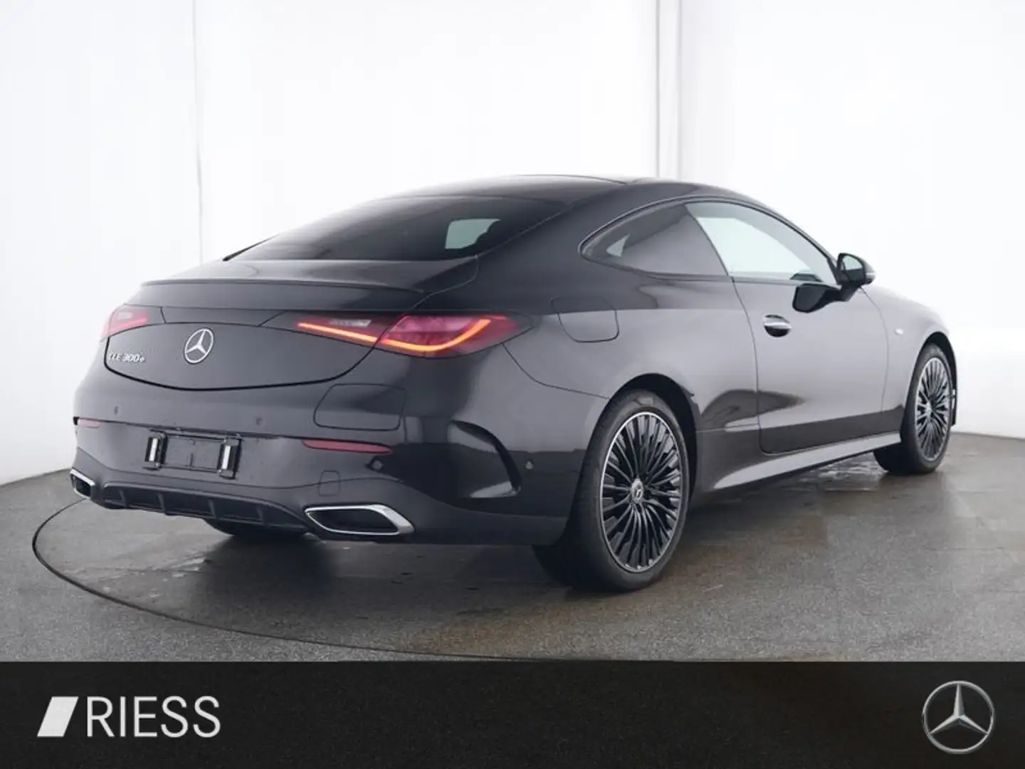 Mercedes-Benz CLE 300 e mit EQ Hybrid Technologie 360 ACC AUT Noir - 2
