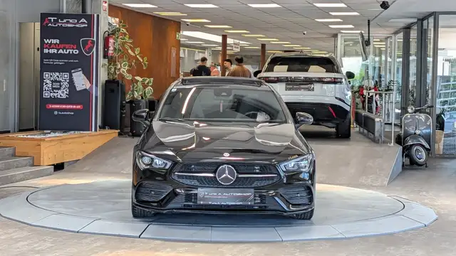 Mercedes-Benz Cla view 2
