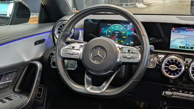 Mercedes-Benz Cla view 12