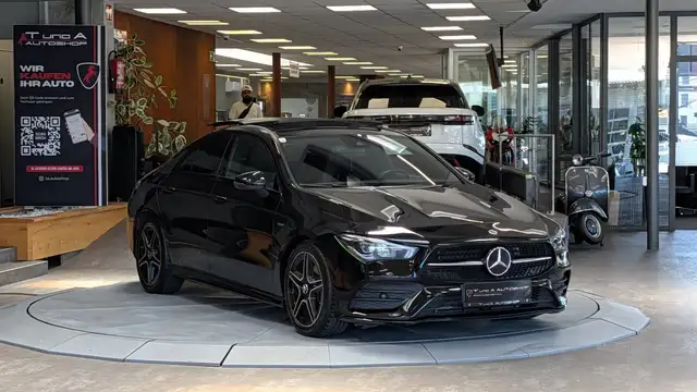 Mercedes-Benz Cla view 3