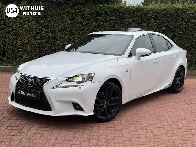 Lexus IS 300 300h F Sport Dakraam Stoelkoeling (Dealer onderhou