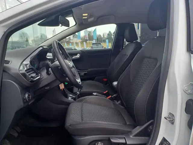Ford Puma view 9