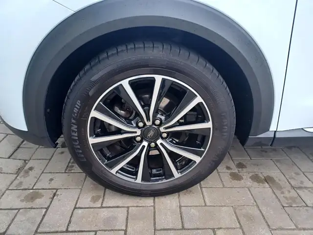 Ford Puma view 8