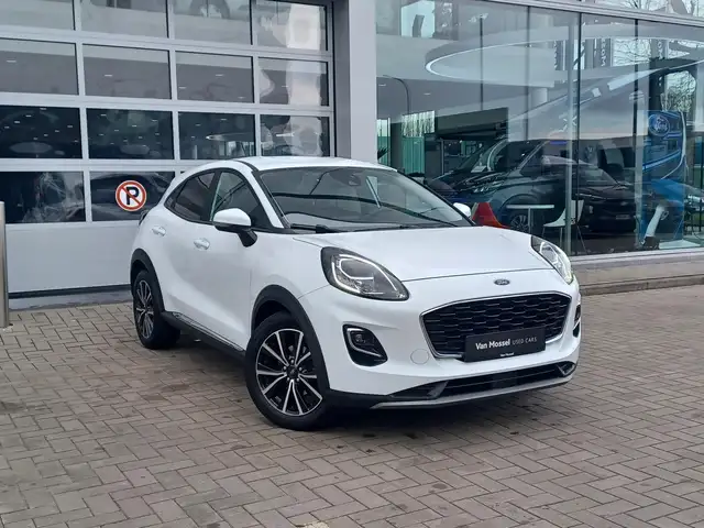 Ford Puma view 3