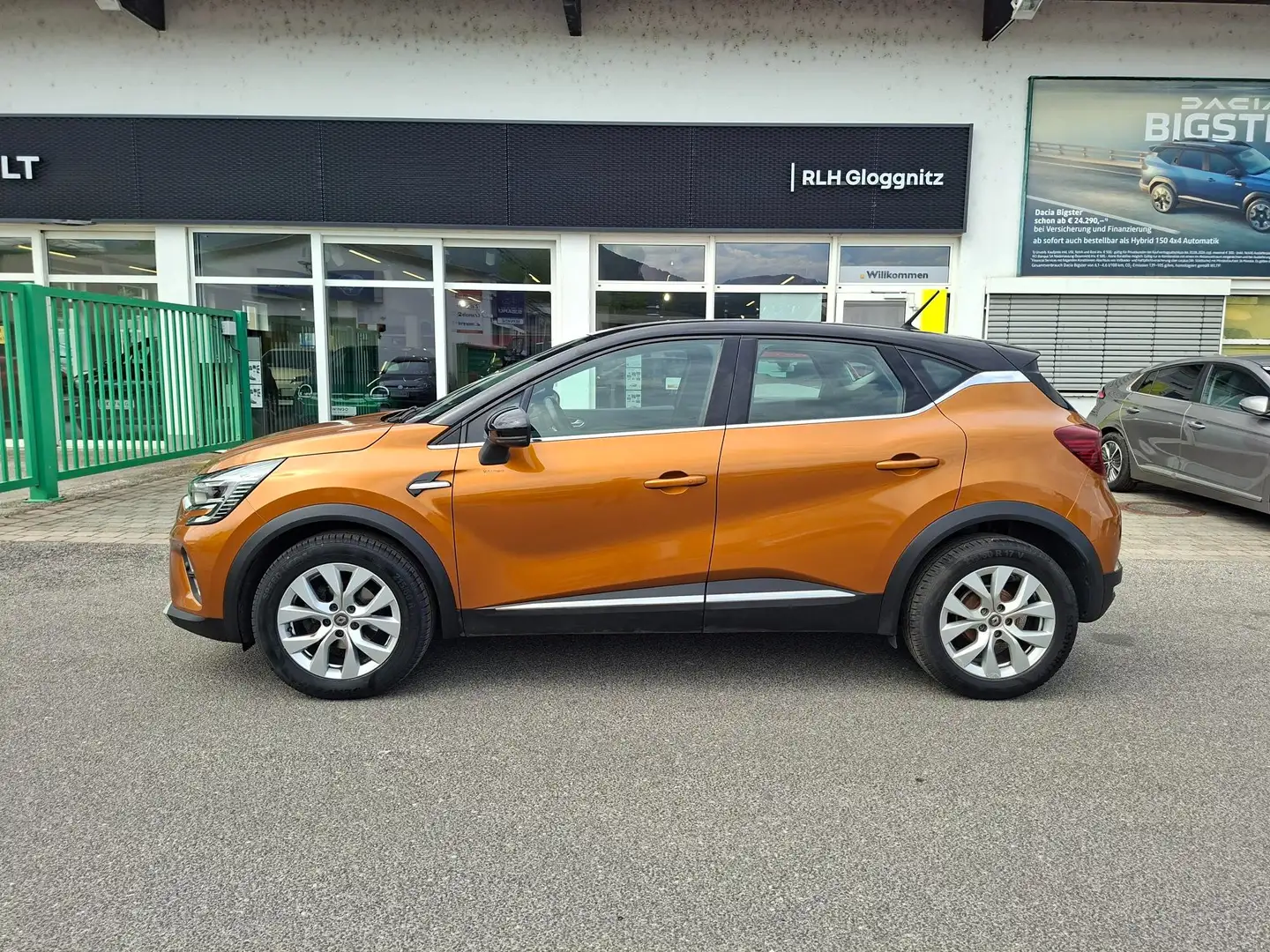 Renault Captur Intens Gold - 2