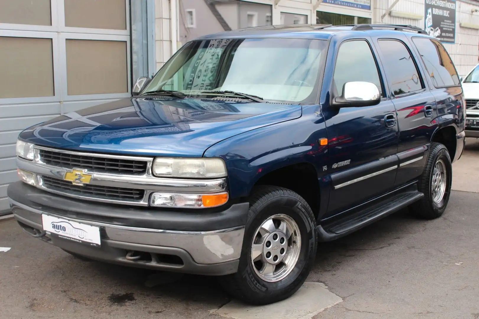 Chevrolet Tahoe 5.3 V8 LT 4WD Leder*S-Dach*Memory*AHK Azul - 2