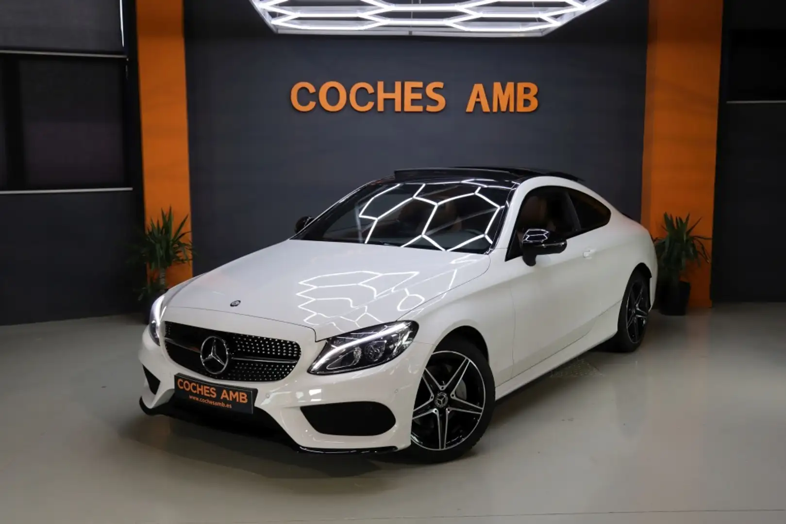Mercedes-Benz C 180 Blanc - 1