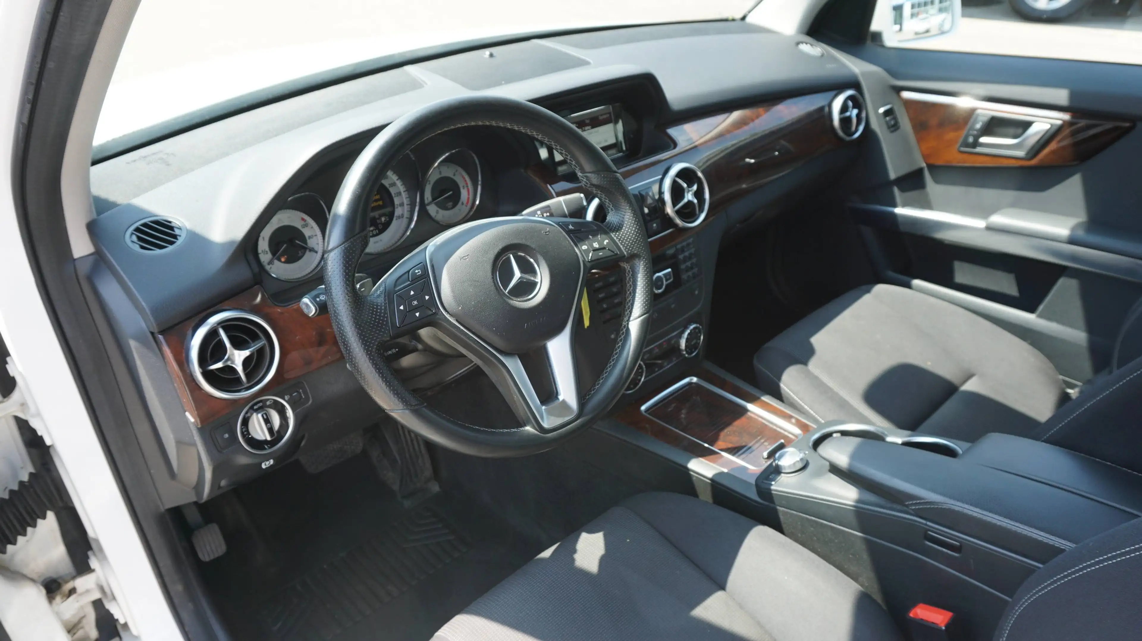 Mercedes-Benz GLK 220 GLK 220 4Matic 7G-TRONIC !! 1 Vorbesitzer !! Scheckheft gepflegt !! — photo 8