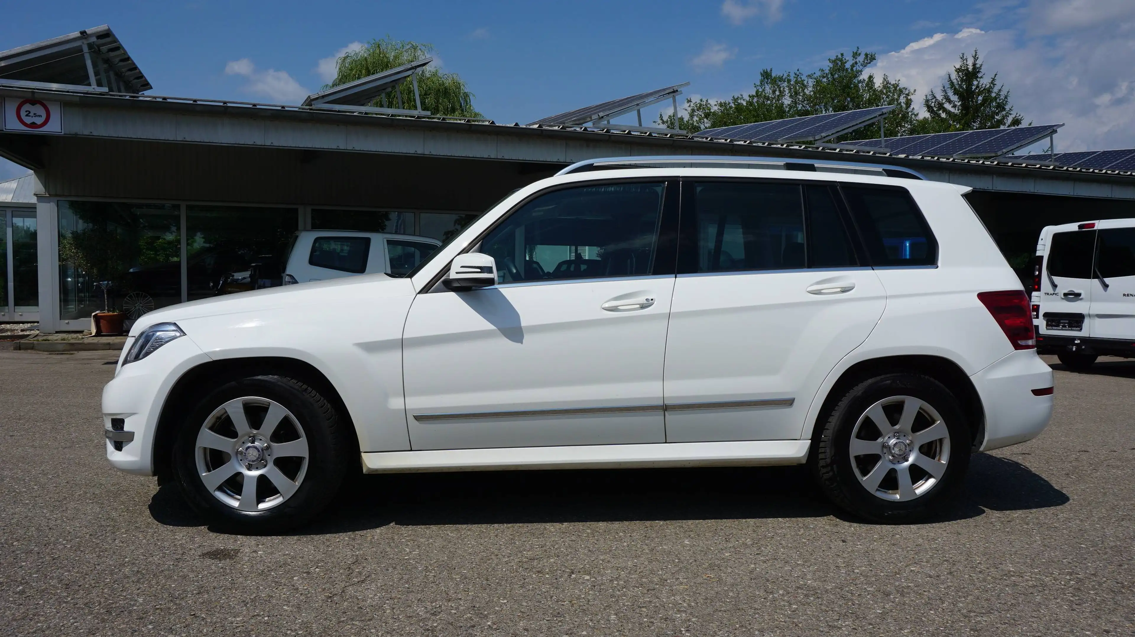 Mercedes-Benz GLK 220 GLK 220 4Matic 7G-TRONIC !! 1 Vorbesitzer !! Scheckheft gepflegt !! — photo 4